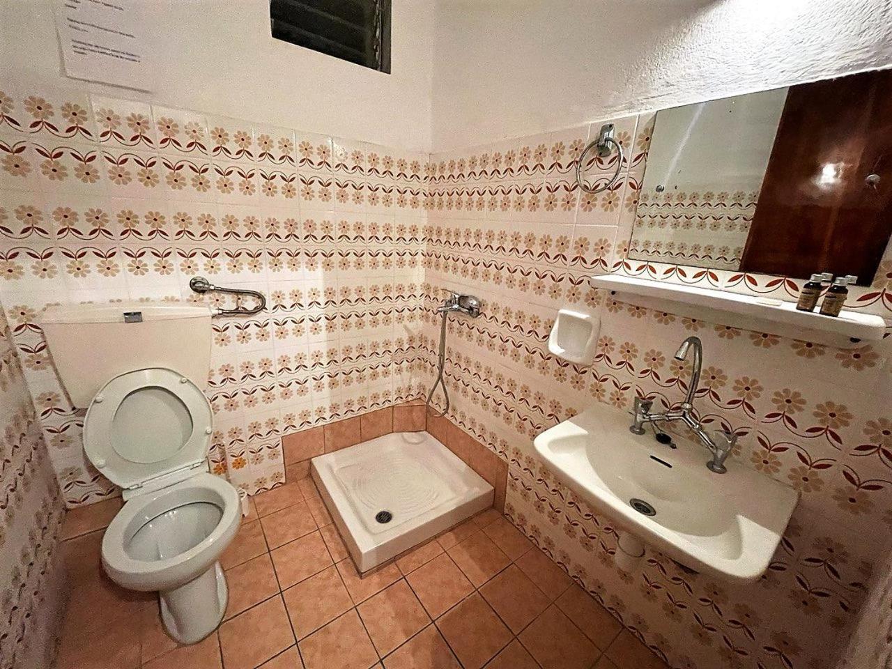 Seagarden 2 Hotel Potos Eksteriør billede