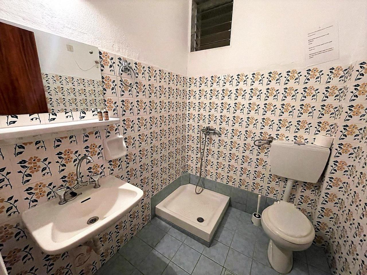 Seagarden 2 Hotel Potos Eksteriør billede
